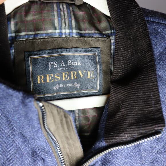 Jos. A. Bank Reserve Quilted Wool Blend Vest Men’s Large - Picture 3 of 4